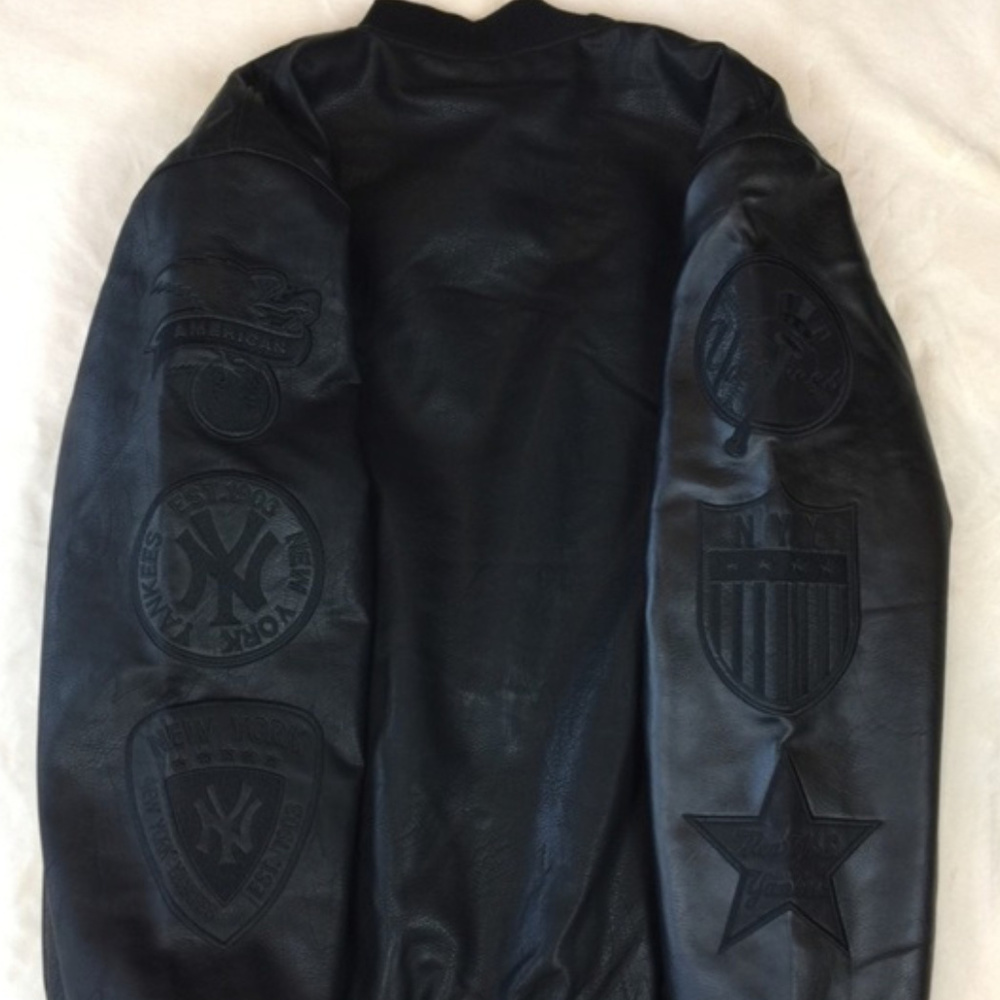 NEWYankees Black Faux Leather Quilt Bomber Jacket - Picture 2 of 8